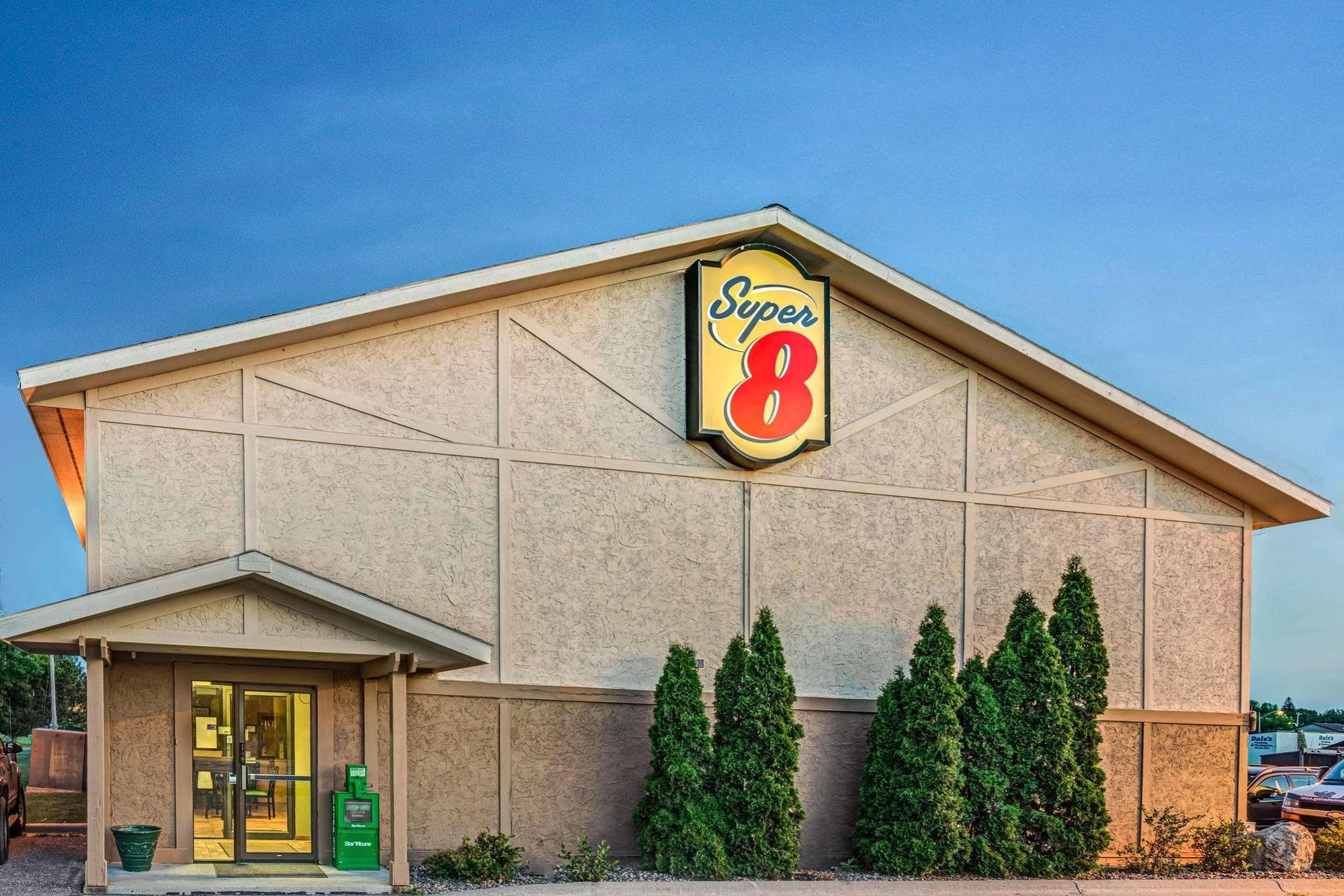 Super 8 By Wyndham Glencoe Hotel Exterior photo